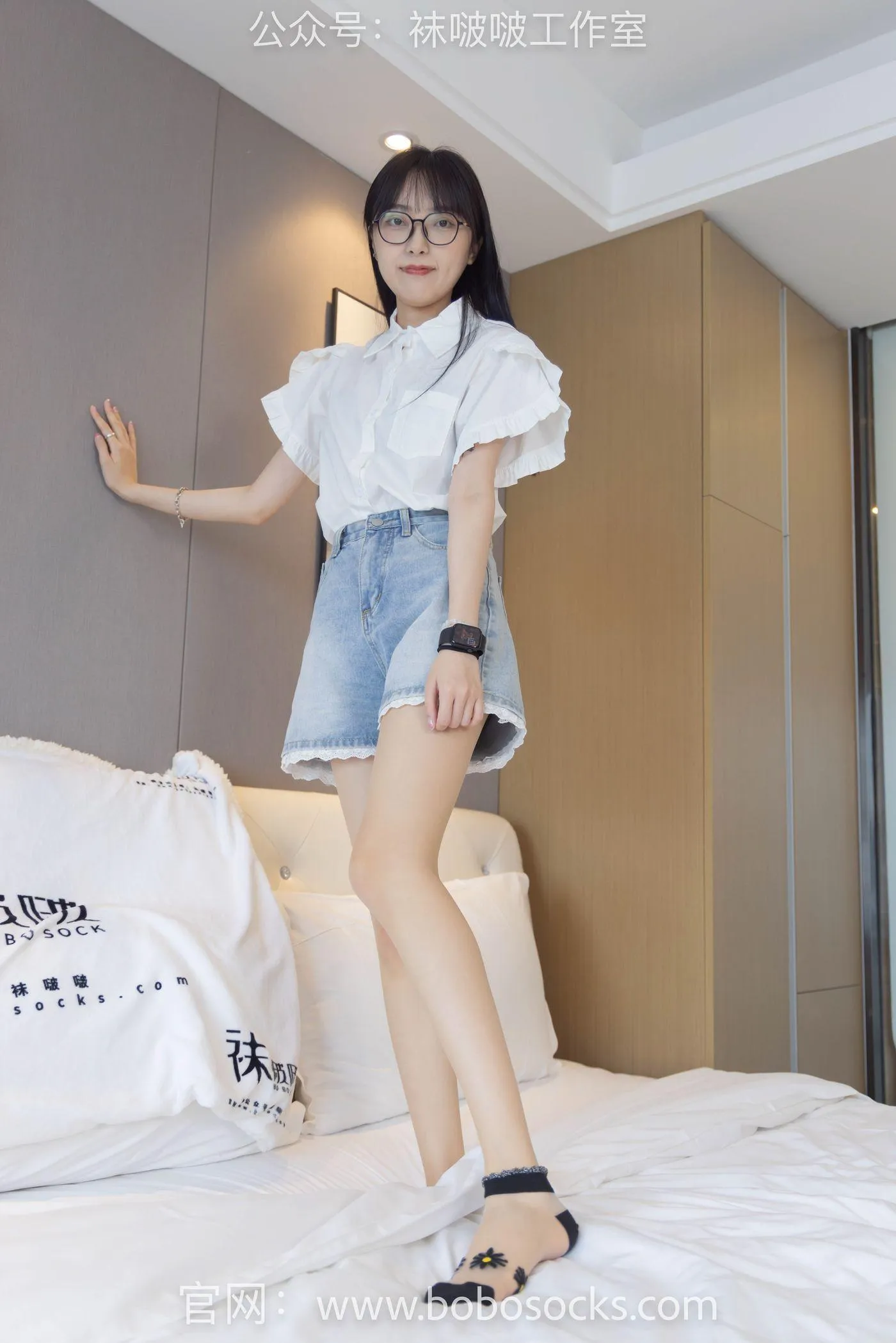 [BoBoSocks袜啵啵]NO.097 稚予-板鞋、玻璃丝短袜、肉丝 [140P]插图8